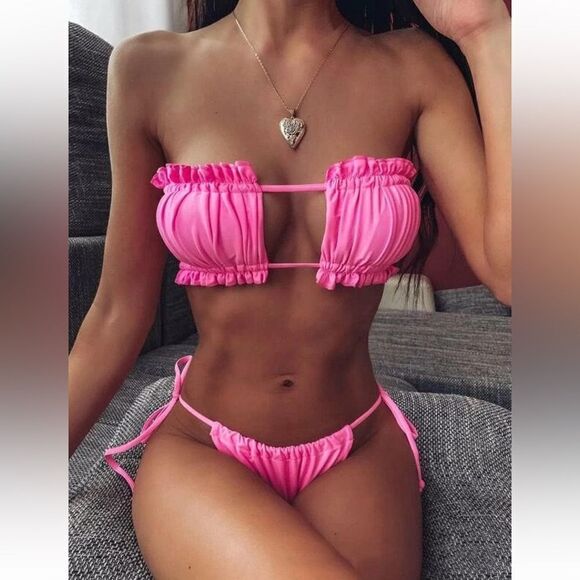 Byoauo Hot Pink Bikini Swim Top - Picture 1 of 8